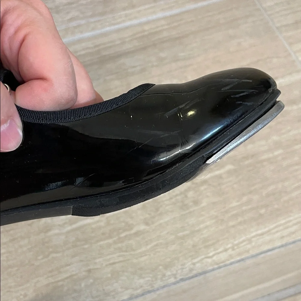 Black Tap Shoes Girls Size 3.5 Unbranded Velcro closure